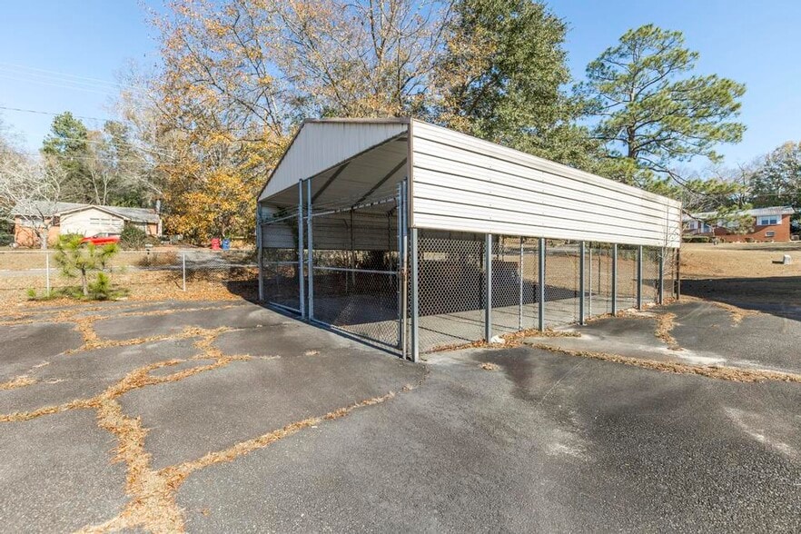 More Photos Of 2270 Shurling Dr, Macon-Bibb Religious Facility For Sale