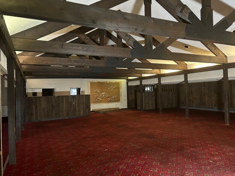More Photos Of 602 Ridge Rd, Webster Restaurant For Sale