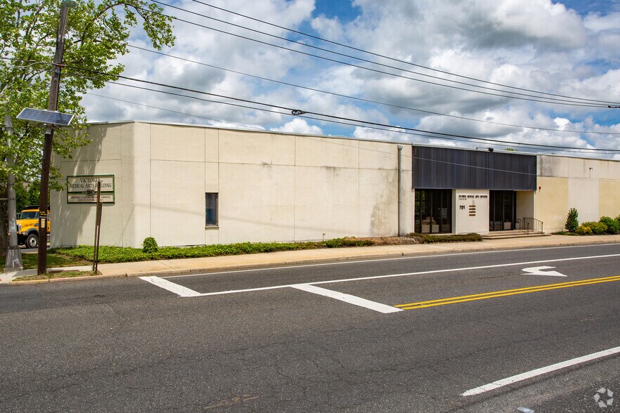 701 E Main St, Moorestown, NJ 08057 For Lease | Cityfeet.com