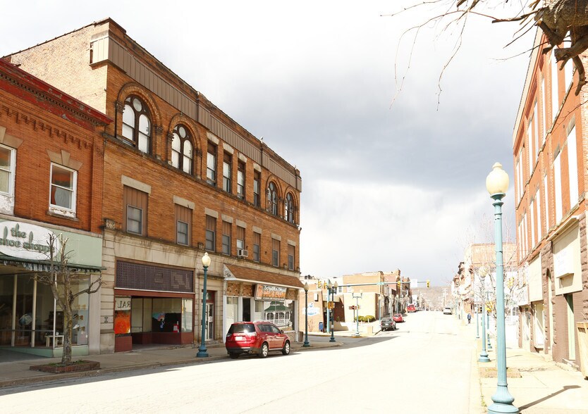 More Photos Of 589-595 Mckean Ave, Donora Storefront Retail Residential For Sale