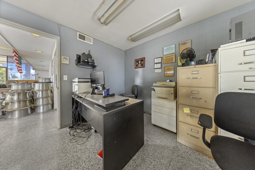 More Photos Of 3340 El Cajon Blvd, San Diego Auto Dealership For Sale