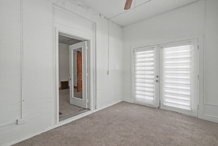 More Photos Of 1537 Pearl St, Denver Apartments For Sale
