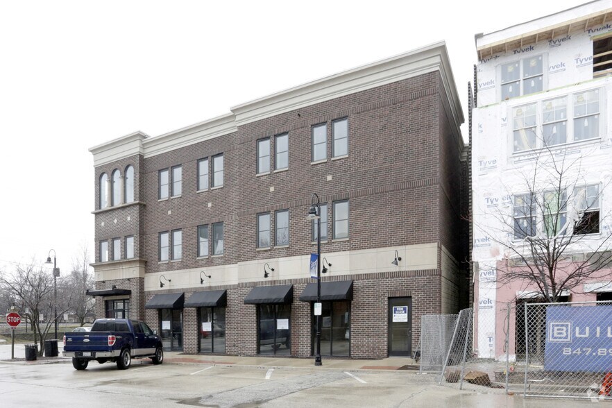 More Photos Of 1 Walker Ave, Clarendon Hills Office For Lease