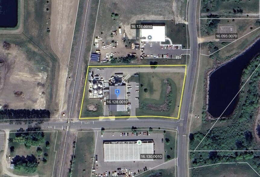 More Photos Of 100 Isanti Pky NE, Isanti Warehouse For Sale