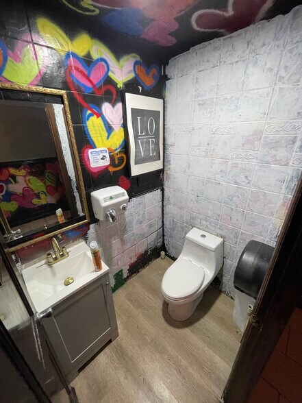 More Photos Of 5025-5035 Broadway, New York Apartments For Lease
