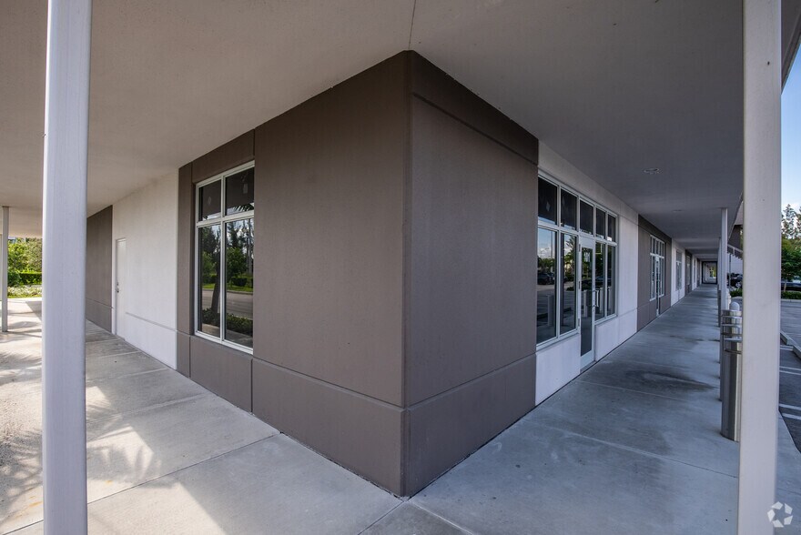 More Photos Of 12750 NW 17th St, Miami Medical For Sale