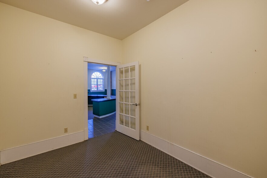 More Photos Of 218 Gay St, Erwin Loft Creative Space For Sale