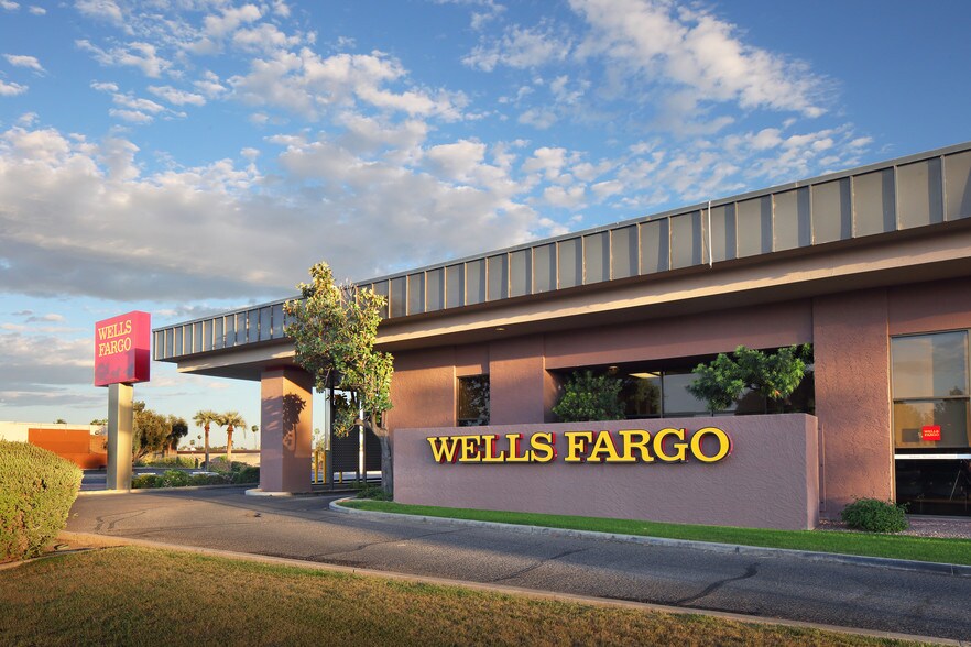 More Photos Of 13600-13624 N 99th Ave, Sun City Freestanding For Lease
