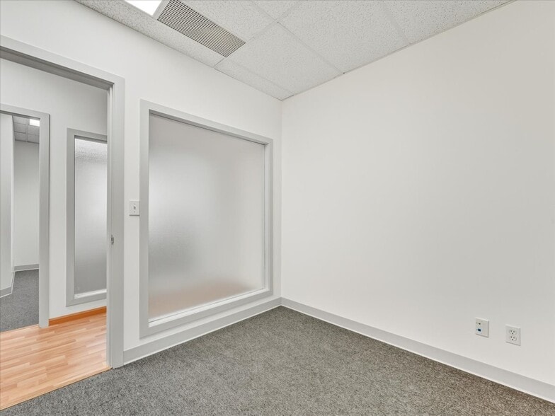 More Photos Of 488 Kingsway, Vancouver Apartments For Sale