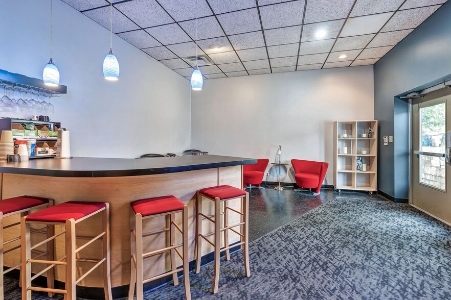 More Photos Of 622 Hamilton Ave, Nashville Loft Creative Space For Lease