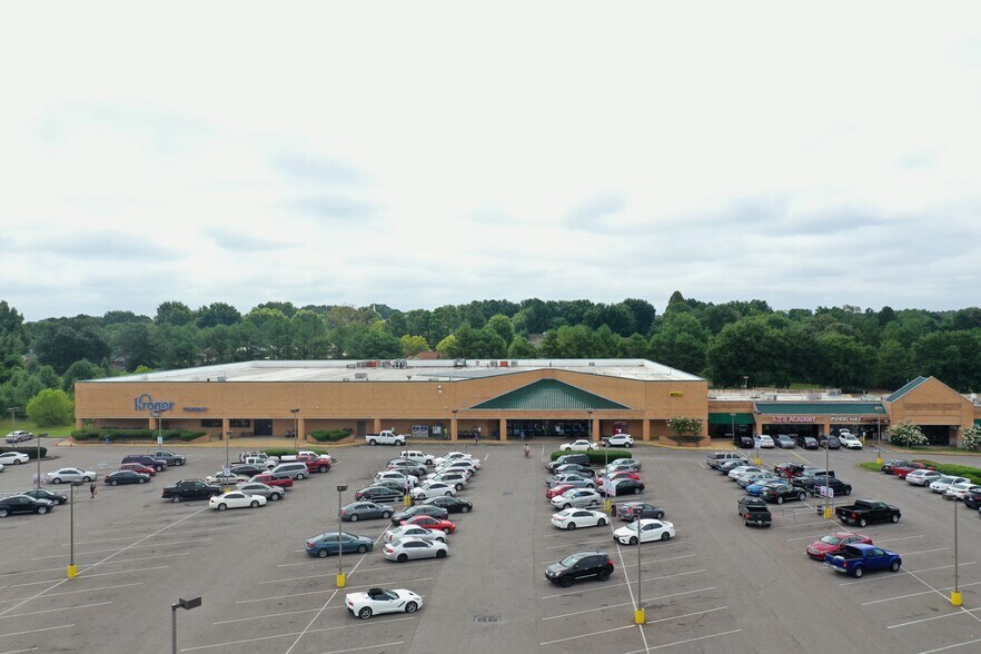 More Photos Of 4730-4780 Riverdale, Memphis Unknown For Lease