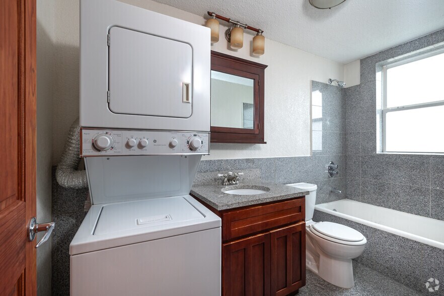 More Photos Of 4140 Washington Blvd, Saint Louis Apartments For Sale