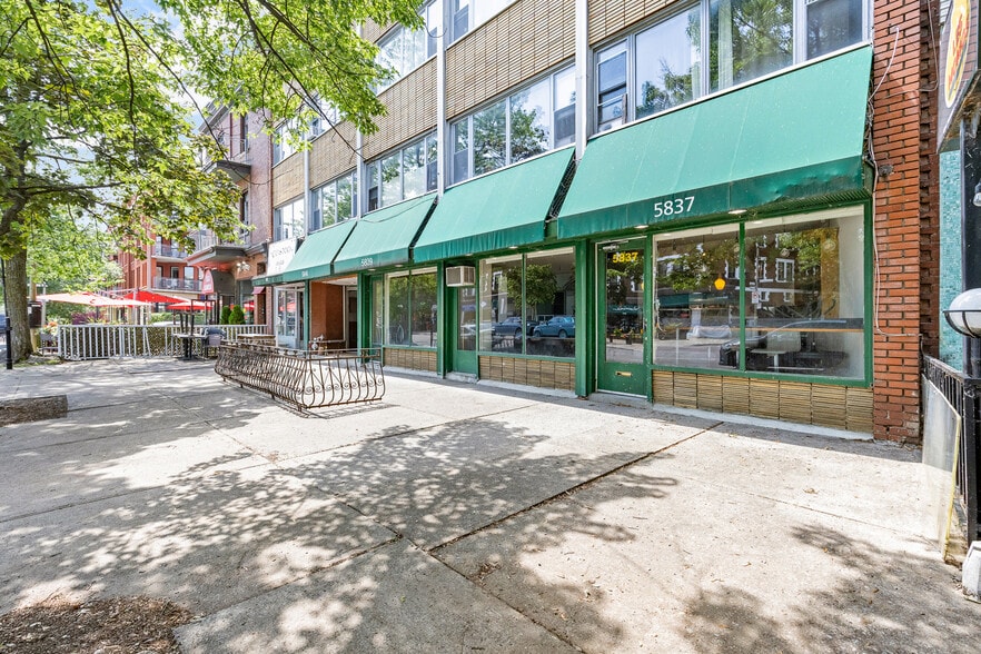 More Photos Of 5833-5837 Sherbrooke Rue O, Montréal Storefront Retail Residential For Lease