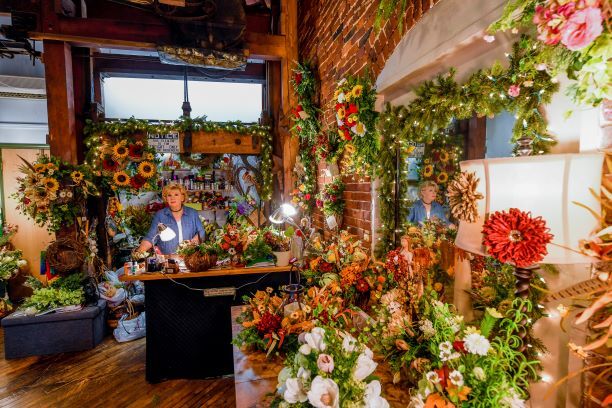 More Photos Of 709 Beechurst Ave, Morgantown General Retail For Sale