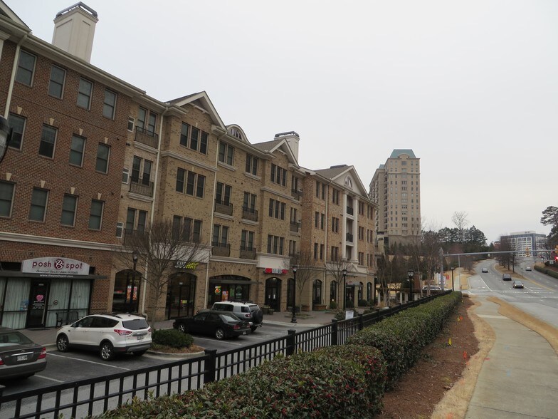 More Photos Of 3621 Vinings Slope SE, Atlanta Loft Creative Space For Sale