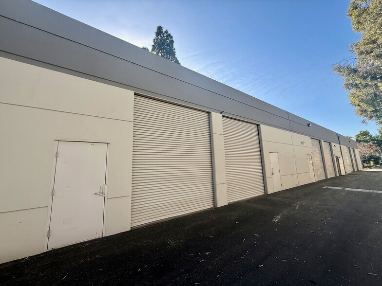 More Photos Of 11721 Telegraph Rd, Santa Fe Springs Unknown For Lease