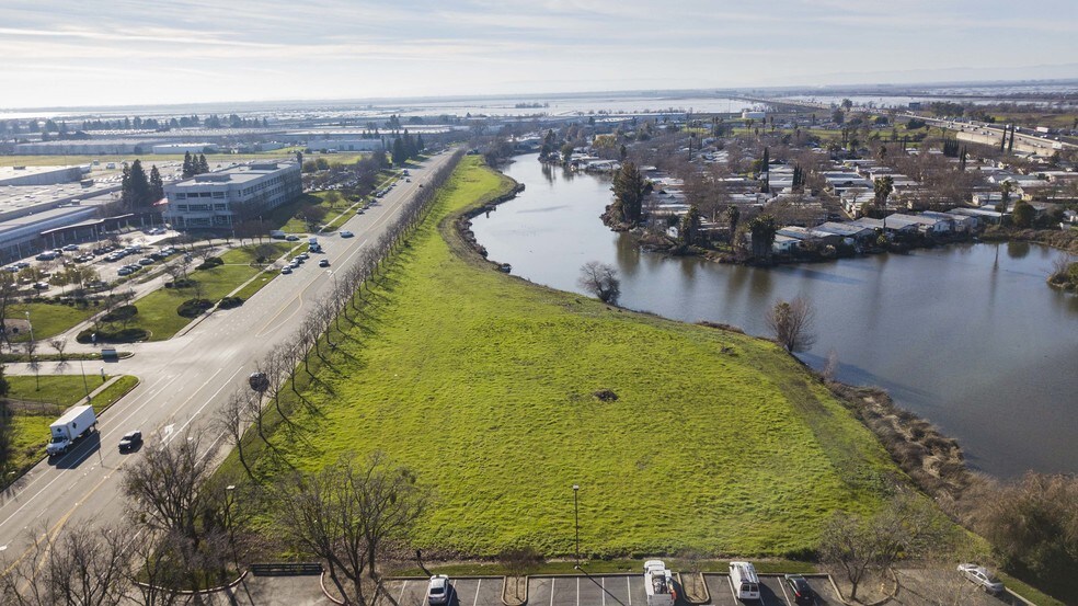 More Photos Of 3760 Industrial Blvd, West Sacramento Land For Sale
