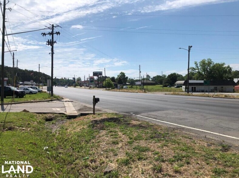 More Photos Of 5394 US-280, Harpersville Office For Sale