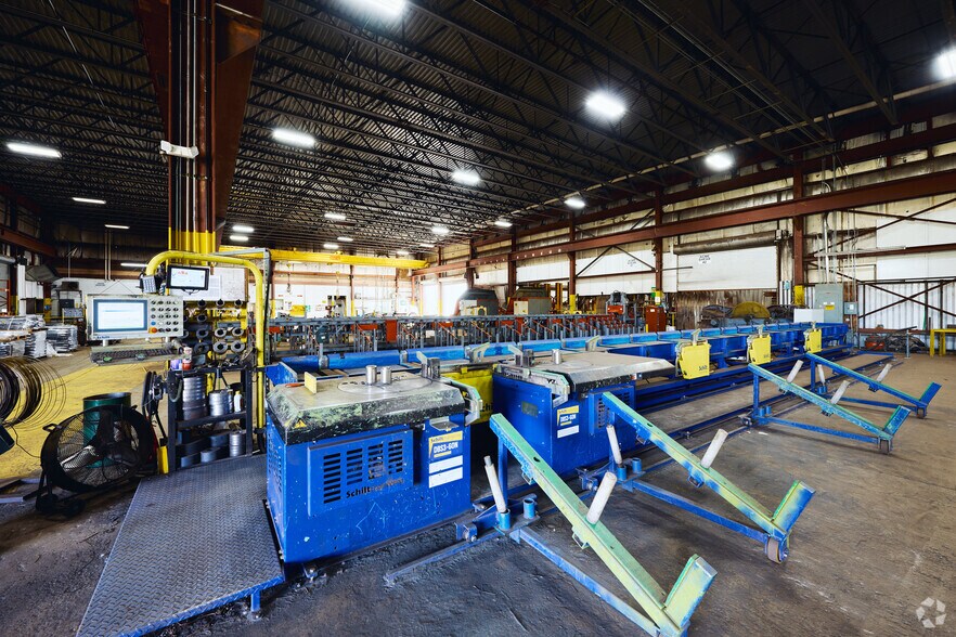 More Photos Of 4522 Wetzel Rd, Liverpool Manufacturing For Lease