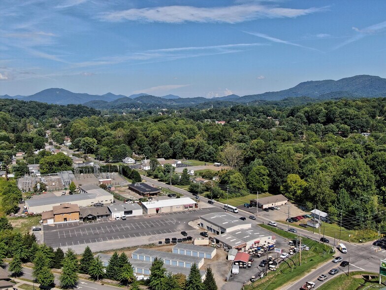 More Photos Of 40 Eagles Nest Rd, Waynesville Self Storage For Sale