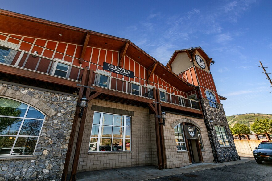 More Photos Of 1790 Bonanza Dr, Park City Office For Sale