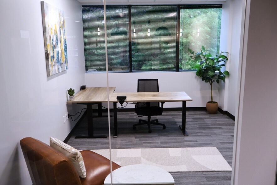 More Photos Of 216 Centerview Dr, Brentwood Coworking Space