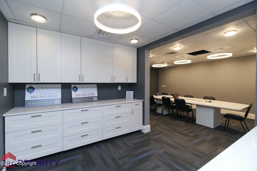 More Photos Of 623 N Commercial Dr, Gillette Office For Lease