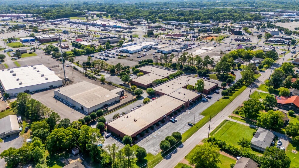 More Photos Of 104-176 Cude Ln, Madison Medical For Lease