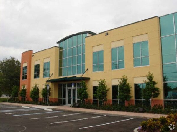 More Photos Of 5127 S Orange Ave, Edgewood Office For Lease