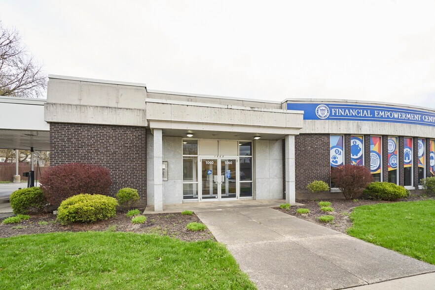 More Photos Of 1060 Kenmore Blvd, Akron Bank For Sale