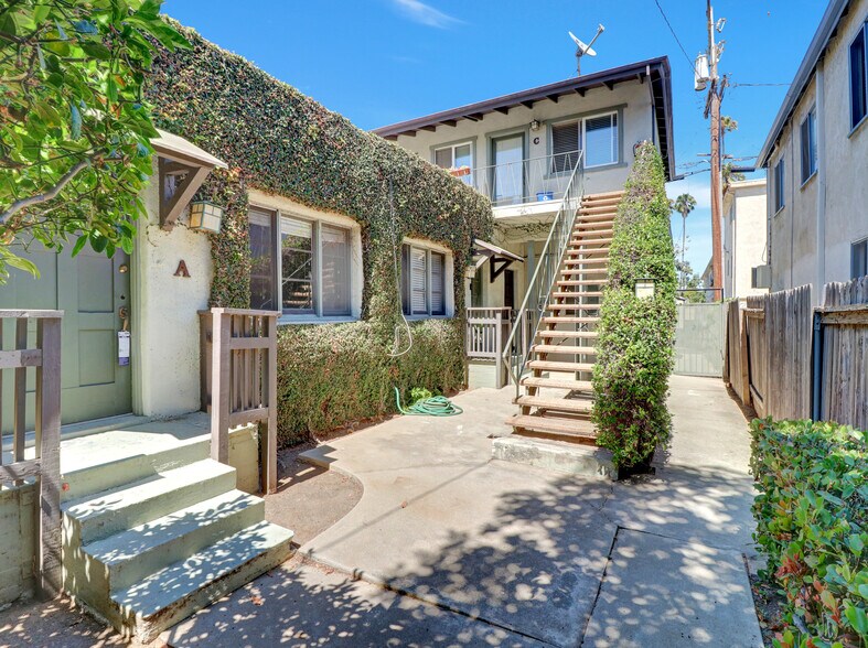 More Photos Of 1511 12th St, Santa Monica Multifamily For Sale