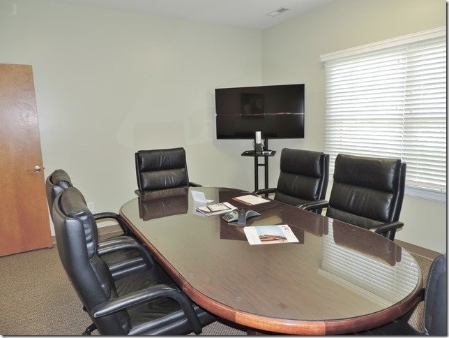 More Photos Of 1815 Forest Hills Rd W, Wilson Office For Lease