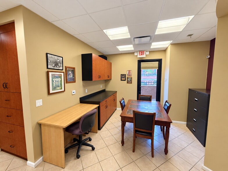 More Photos Of 343 W Roosevelt St, Phoenix Office For Sale