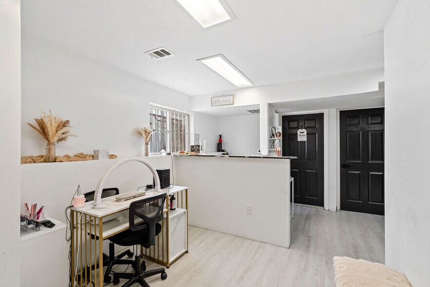 More Photos Of 2749 Hylan Blvd, Staten Island Office Residential For Sale
