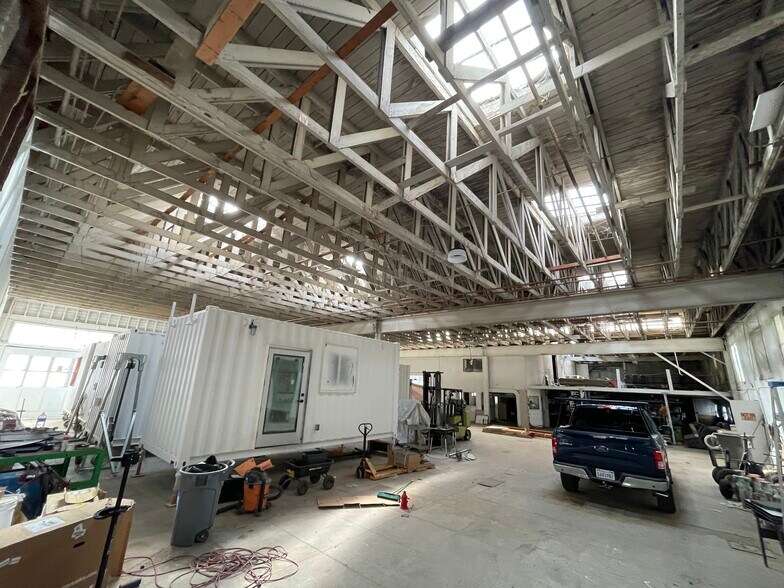 More Photos Of 301 N Petaluma Blvd, Petaluma Freestanding For Lease