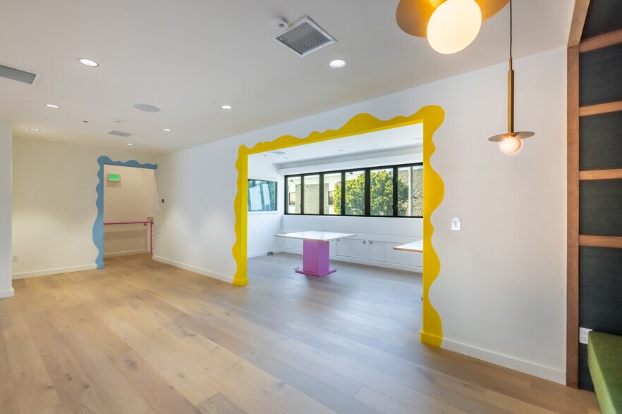 More Photos Of 3058 N Lima St, Burbank Warehouse For Sale