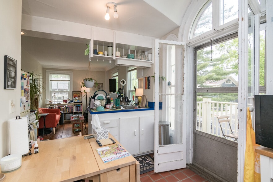More Photos Of 81 Bridge St, Northampton Multifamily For Sale