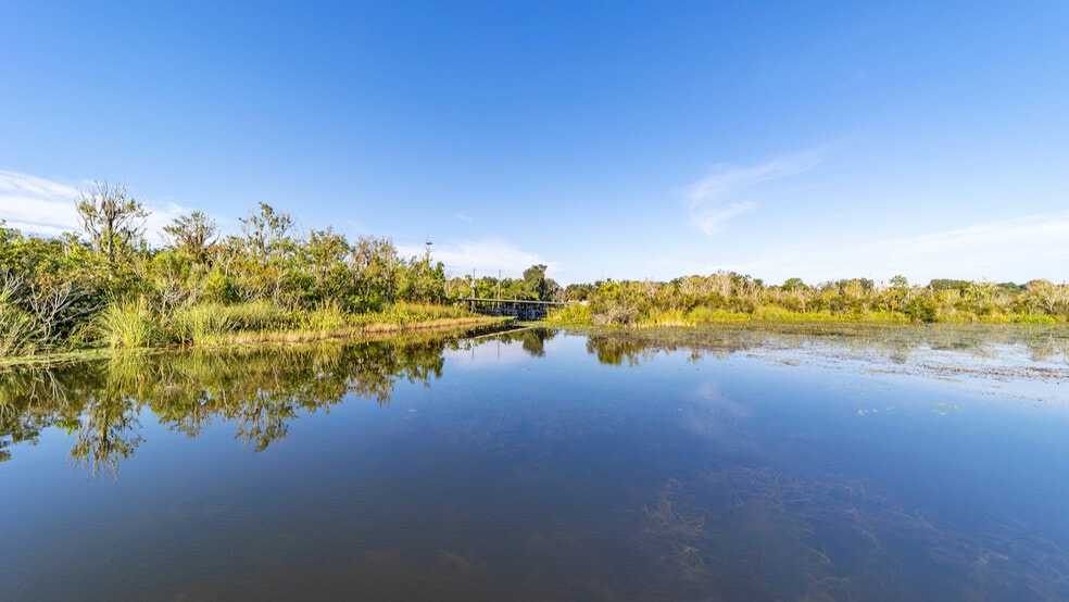 More Photos Of 6001 Bird Island Dr, Lady Lake Lodge Meeting Hall For Sale