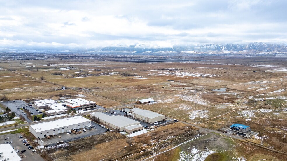 More Photos Of 1189 W 1700 N, Logan Warehouse For Lease