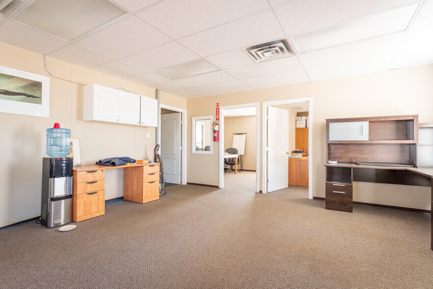 More Photos Of 310 Williams Industrial Dr, Neilburg Service For Sale