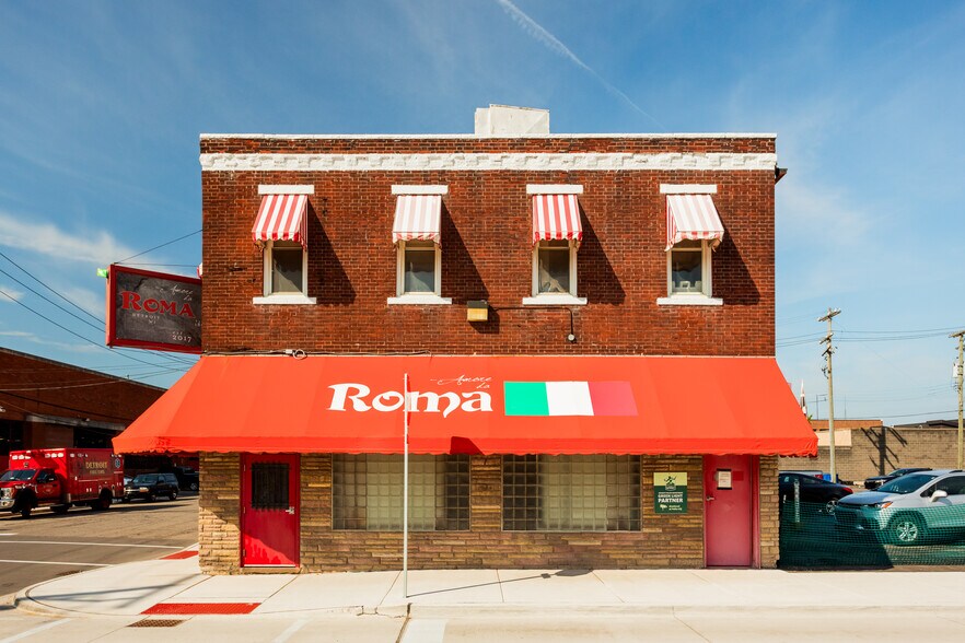 More Photos Of 3401 Riopelle St, Detroit Restaurant For Sale