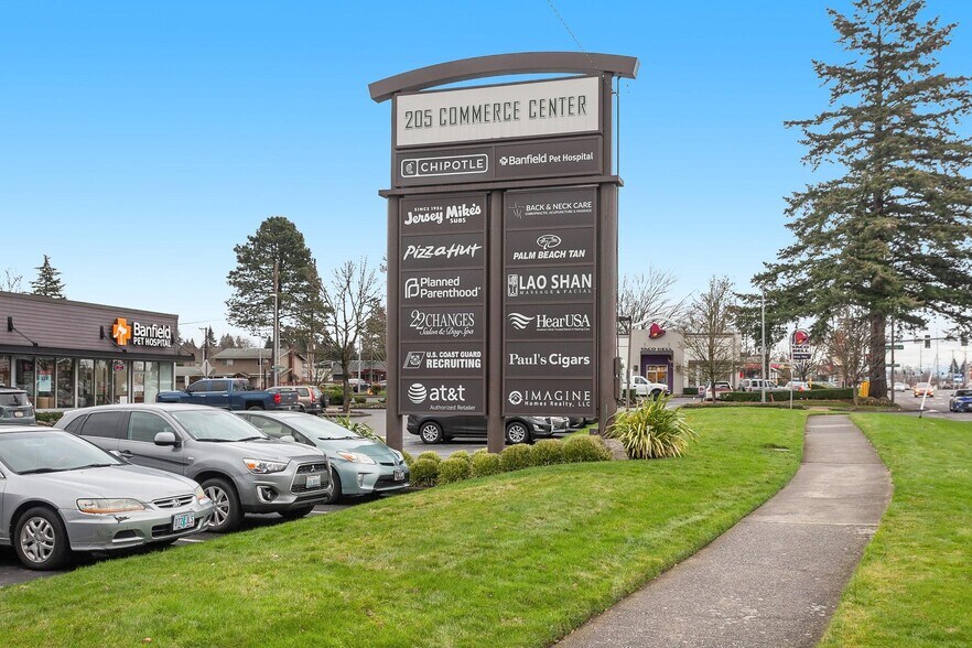 More Photos Of 11600 SE Mill Plain Blvd, Vancouver Unknown For Lease