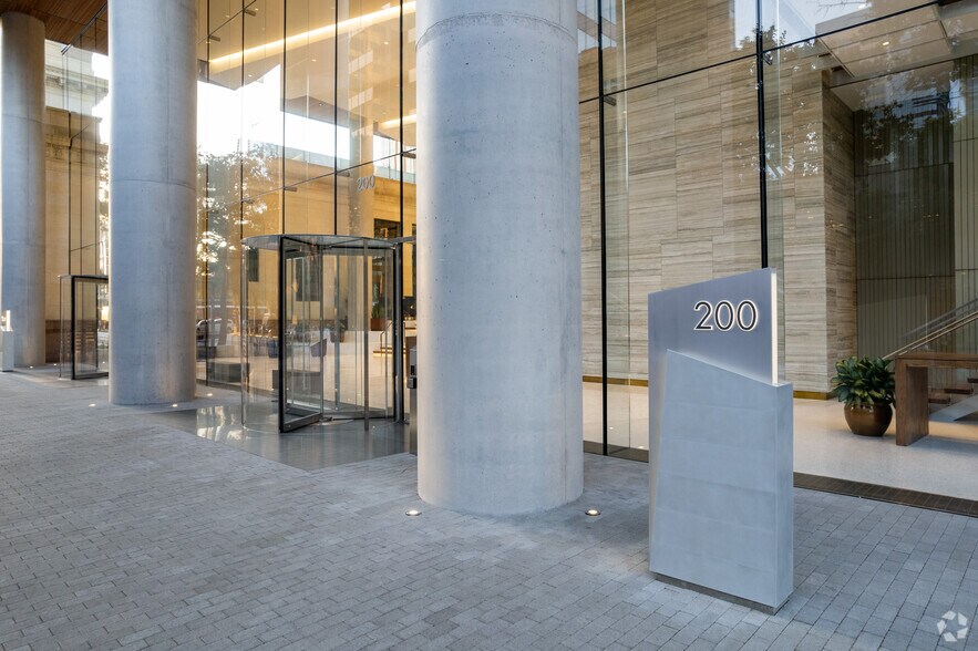 More Photos Of 200 W 6th St, Austin Office For Lease