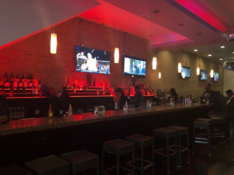 More Photos Of 2210-2216 S Michigan Ave, Chicago Storefront For Sale