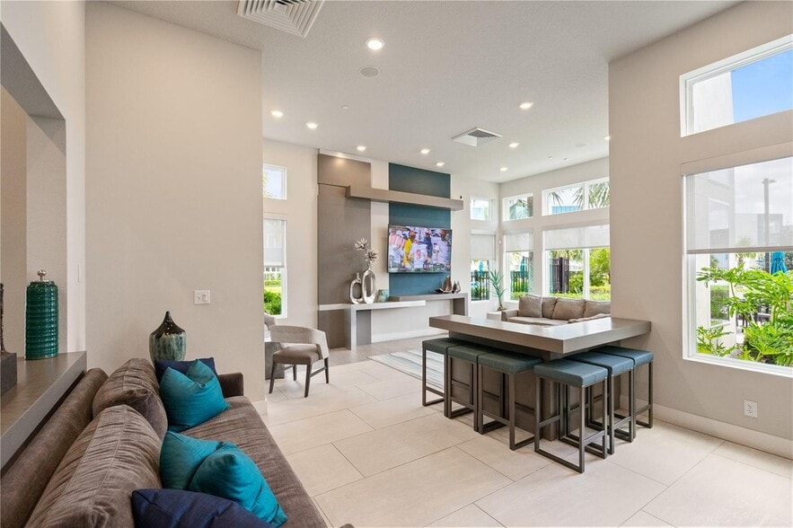 More Photos Of 7760 Sandy Ridge Dr, Reunion Apartments For Sale
