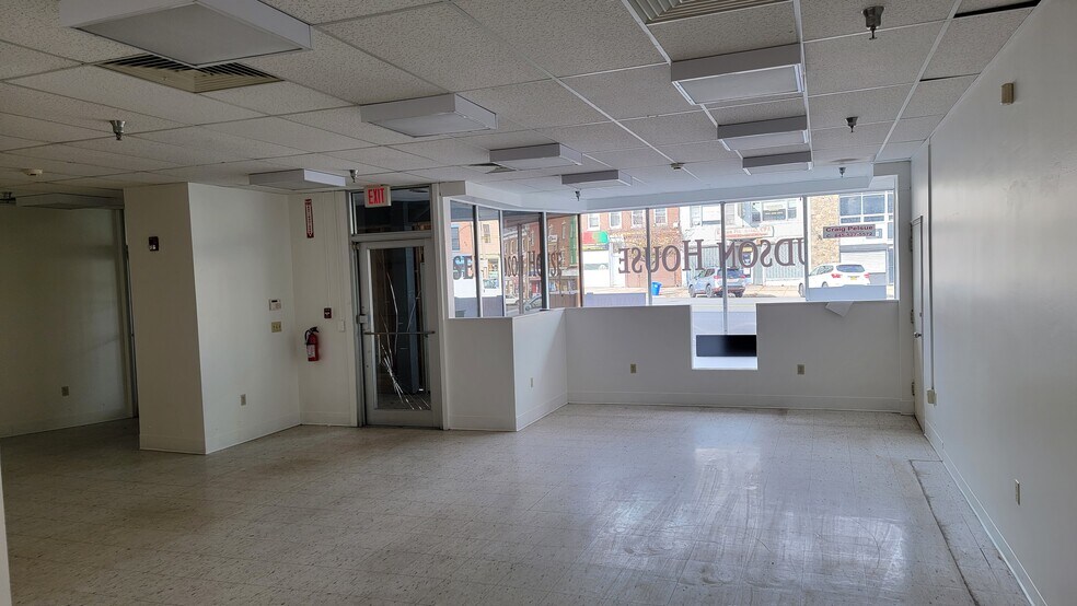 More Photos Of 245 Broadway, Newburgh Storefront Retail Office For Lease