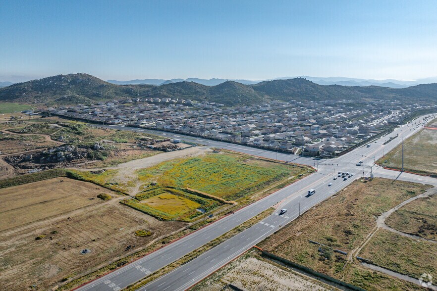 More Photos Of SEC Domenigoni Rd & Leon Rd, Winchester Unknown For Lease