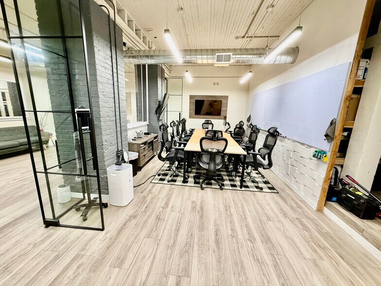 More Photos Of 124-132 Waverly Pl, San Francisco Apartments For Lease