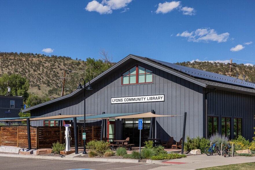 More Photos Of 442 High St, Lyons Restaurant For Sale