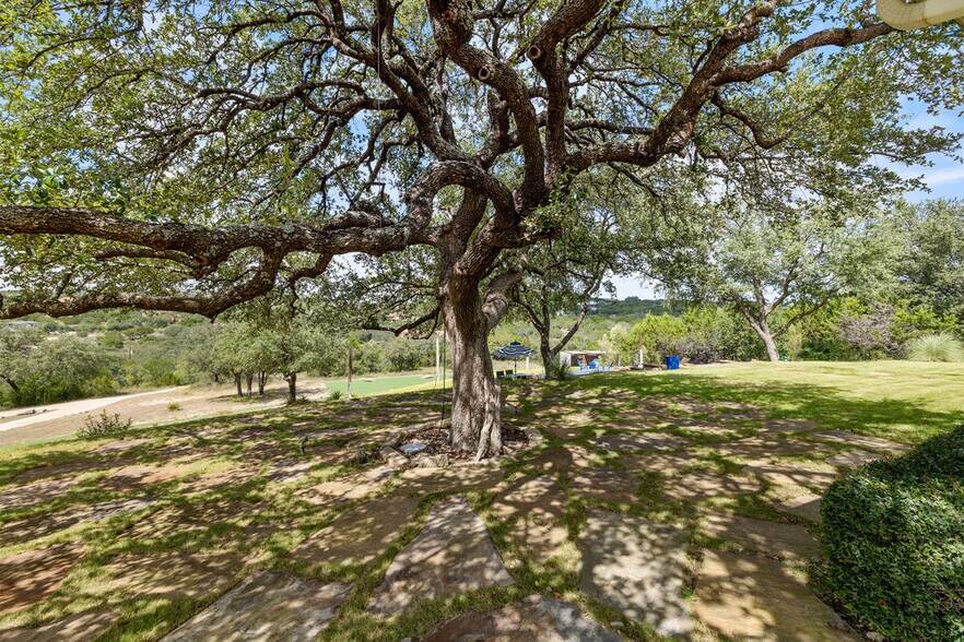 More Photos Of 4607 R O Dr, Spicewood Lodge Meeting Hall For Sale